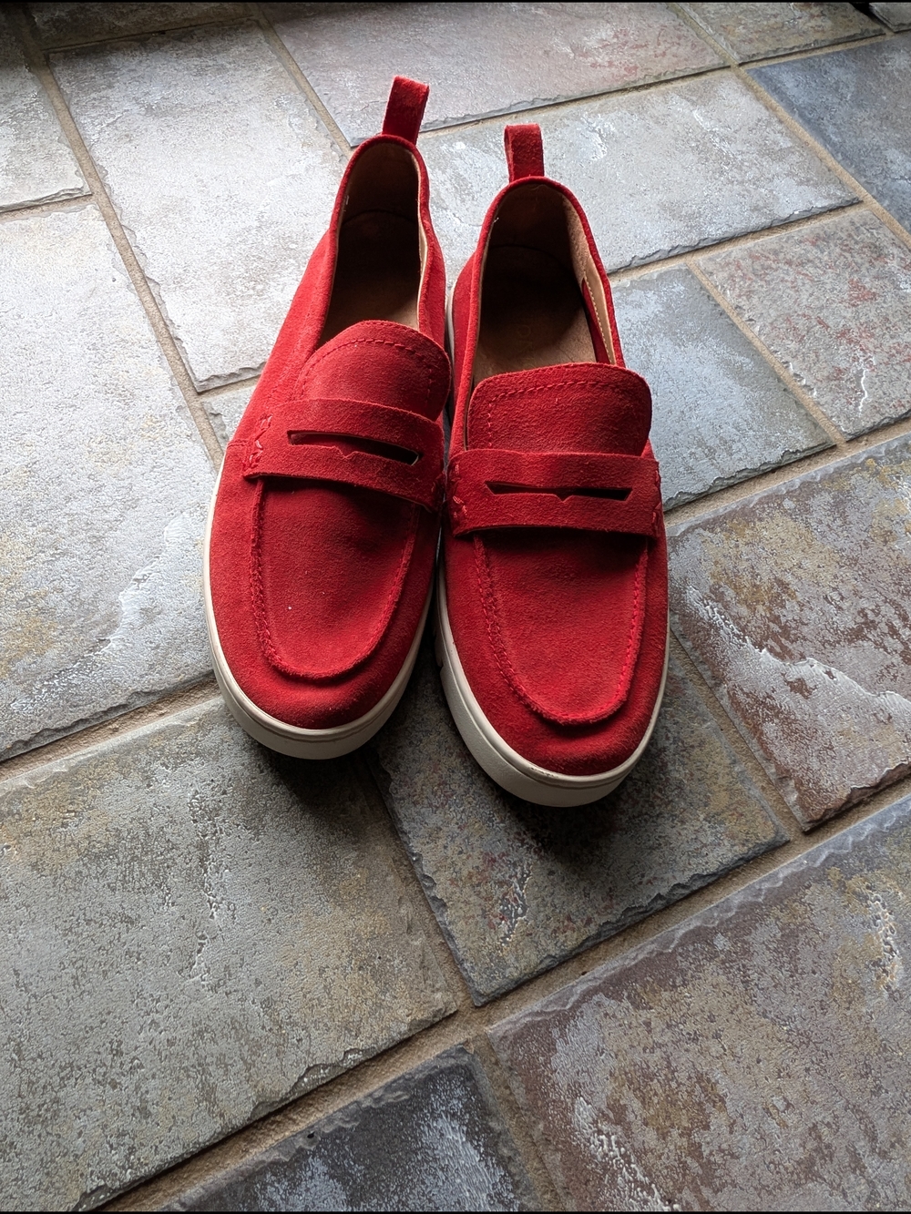 Vionic Women's Uptown Red Suede Slip-On Loafers SZ 10R